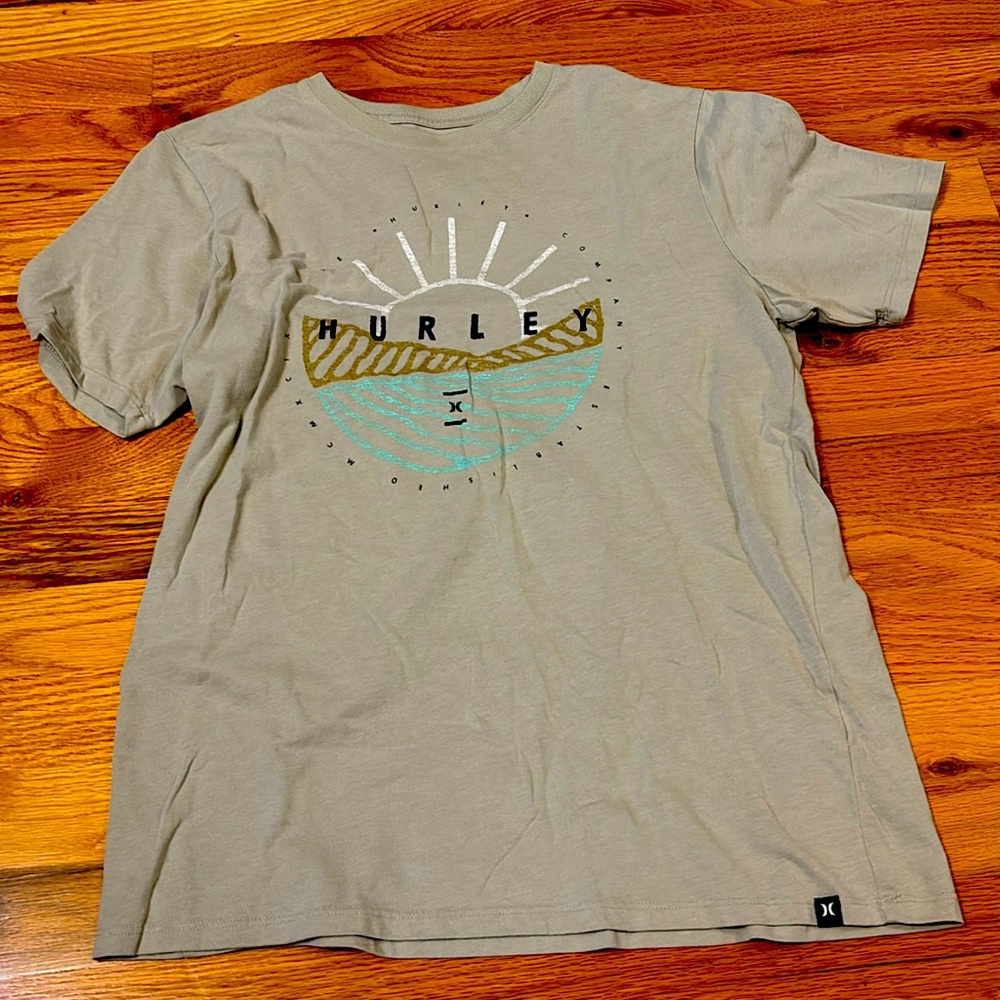 Hurley Tee shirt